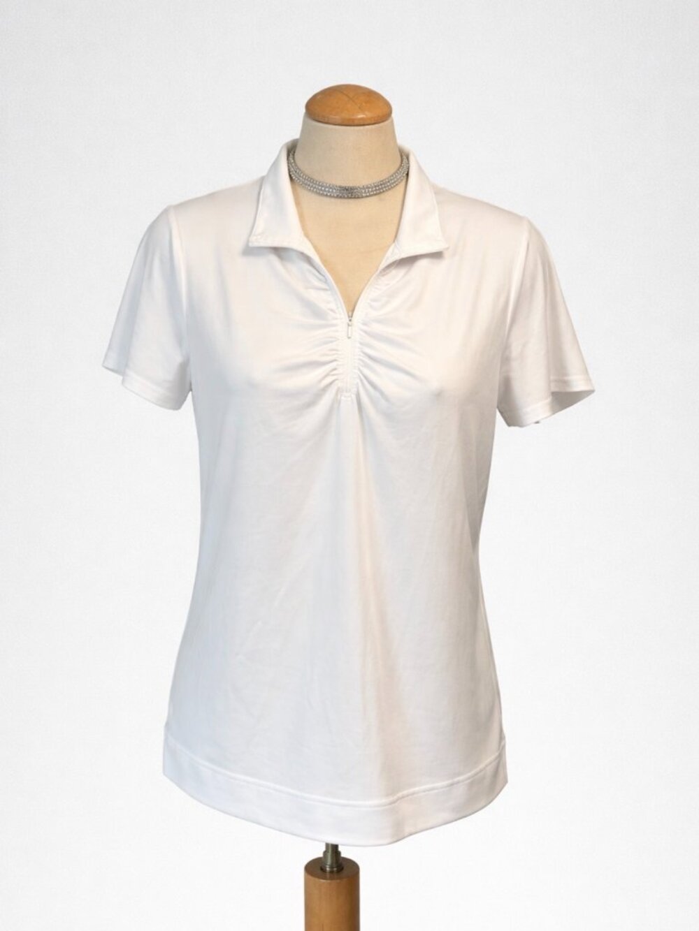 STELLA PARKER Sport Golf Shirt Size Large White Stretchy Ruched Short Sleeves